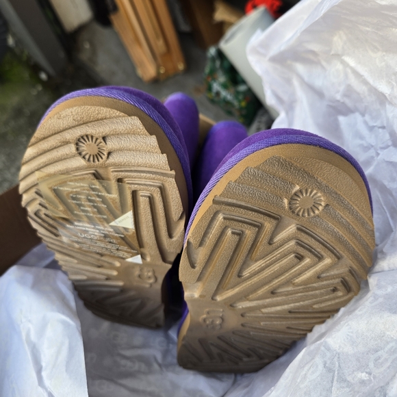 UGG Kids Classic 2 Purple - Picture 6 of 7